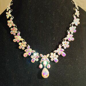 Aurora borealis necklace/earring set